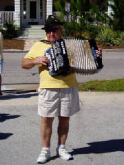 aaccordian.jpg